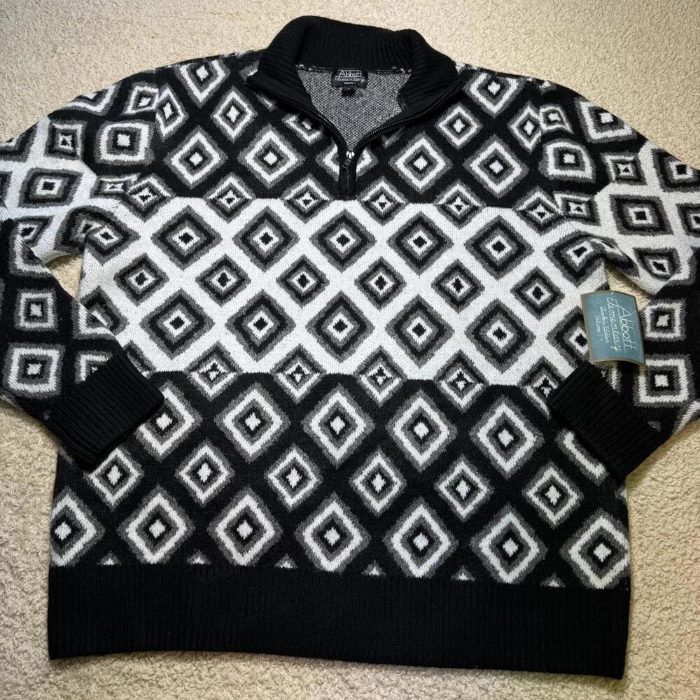 Geometric‎ Knit Sweater Quarter Zip Pullover Abbott Elementary LARGE NWT